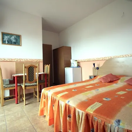 Villa Clipper - 5 Minut Od Plazy Гжибово Екстер'єр фото